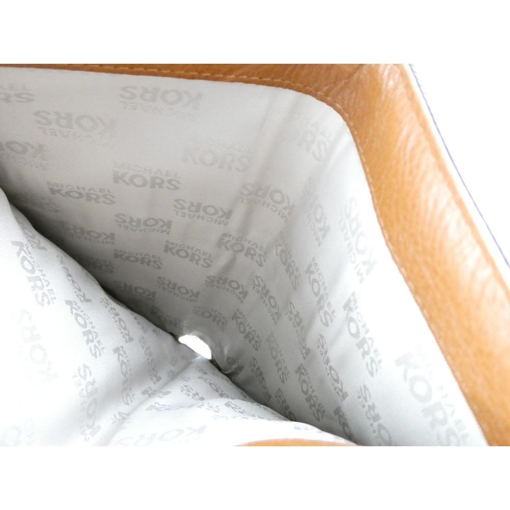 Michael Kors Tan Leather Rivets Bifold Wallet - Picture 11 of 15